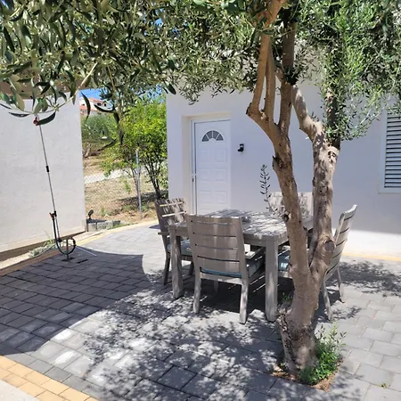 Summerhouse Calypso Apartman *