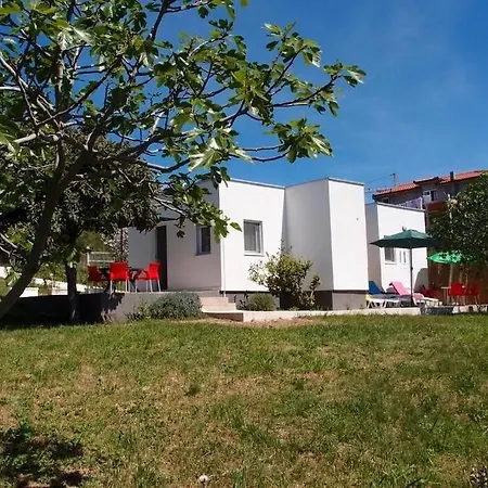 Summerhouse Calypso Apartment